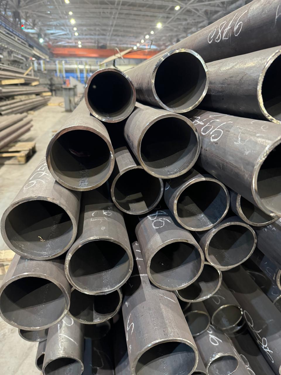 Трубы Б/Ш по ТУ 14-3Р-1430-2007 ф76-89 ст 20,ст 09г2с